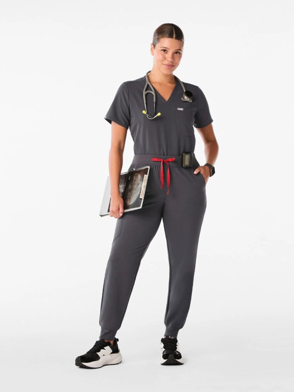 FIGS Technical Collection Zamora Jogger Scrub Pants in Charcoal